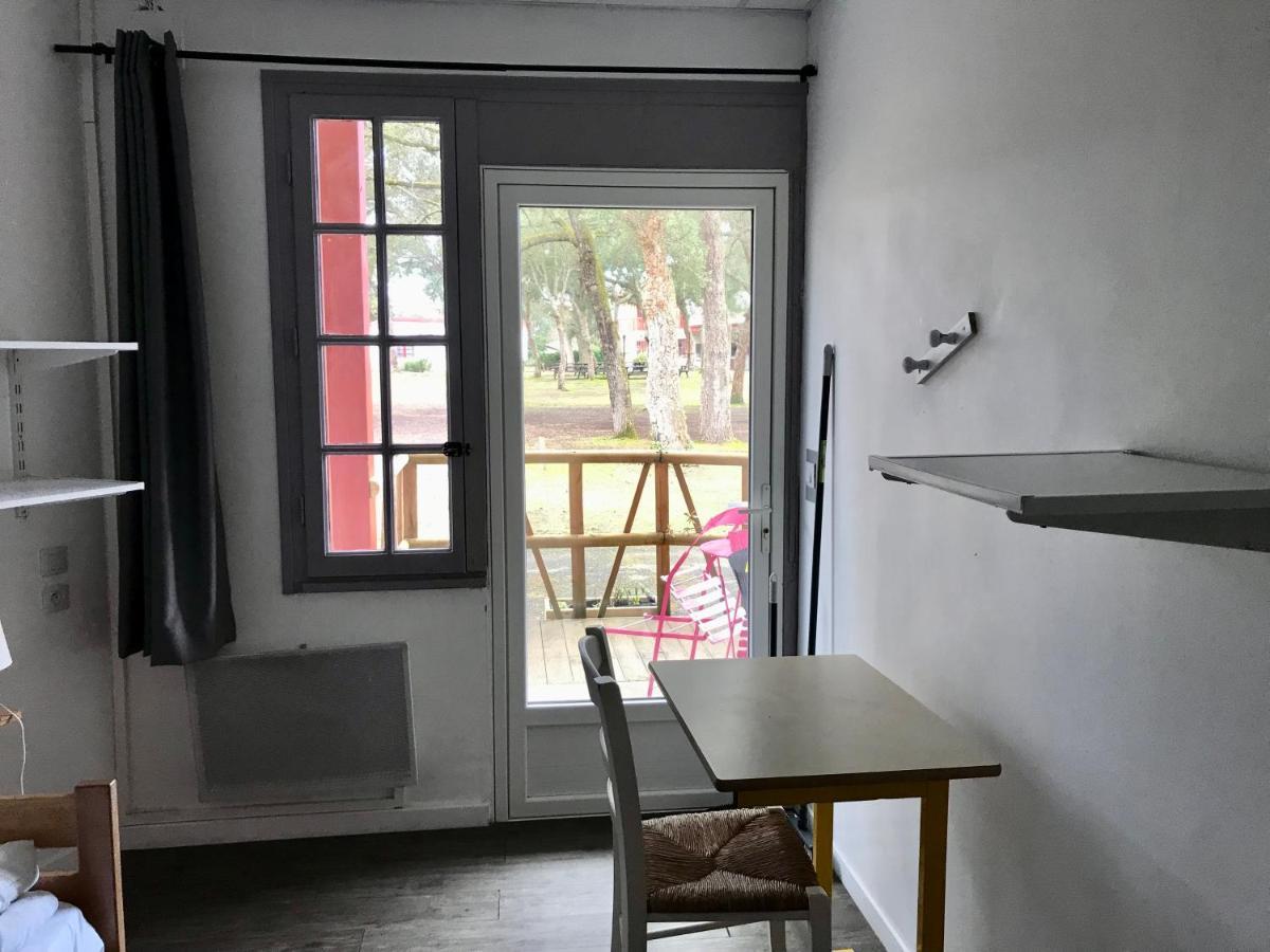 Nouvel Horizon Guest Center Landes Hostel วิเยอซ์-บูโก-เลส์-แบ็งส์ ภายนอก รูปภาพ