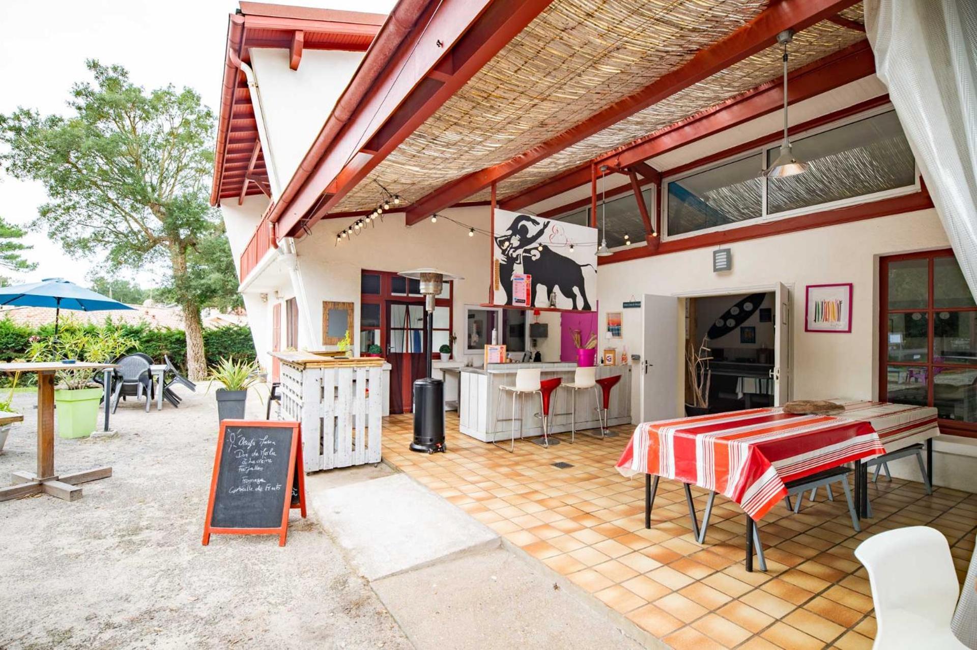 Nouvel Horizon Guest Center Landes Hostel วิเยอซ์-บูโก-เลส์-แบ็งส์ ภายนอก รูปภาพ